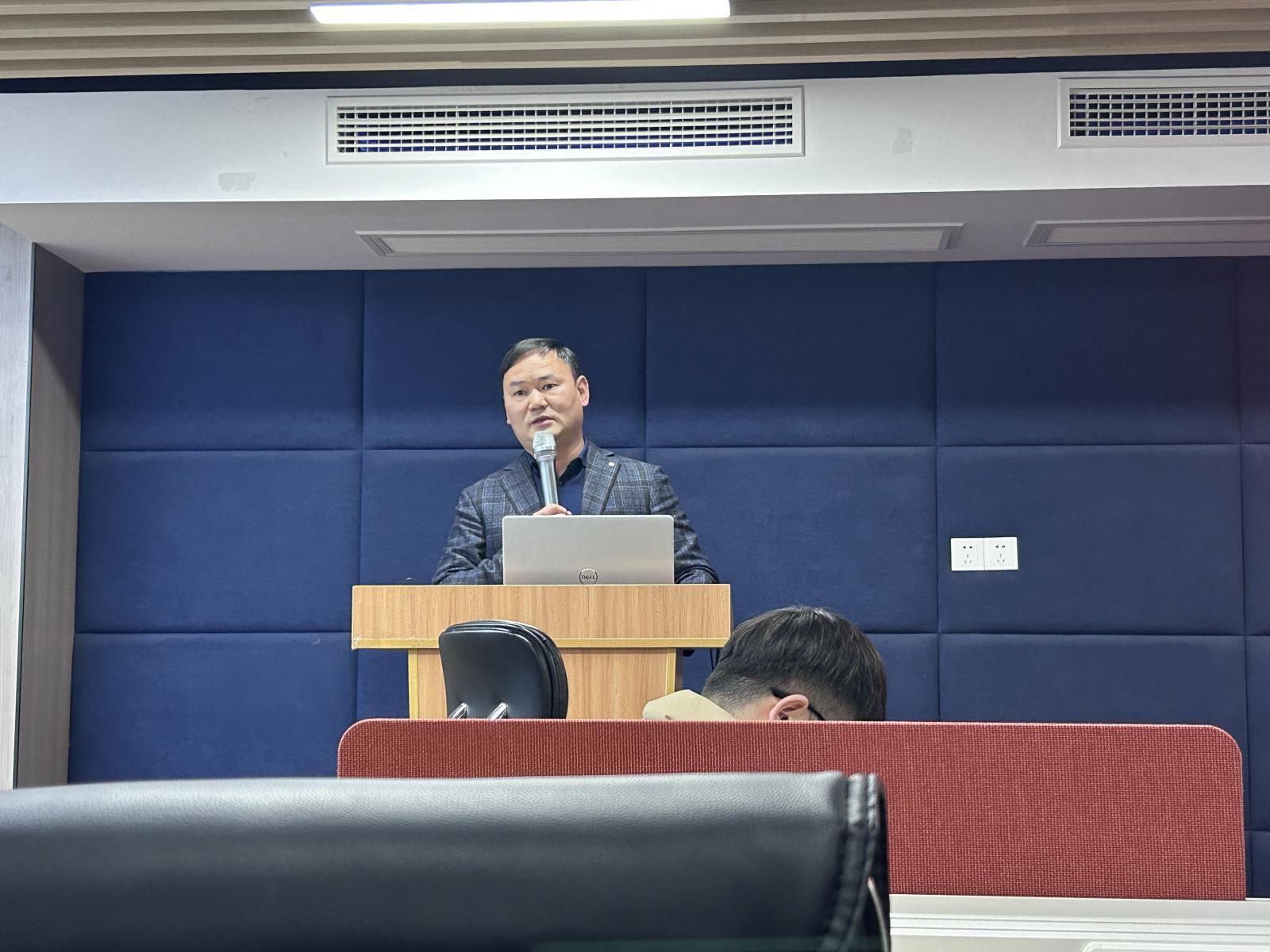 微信图片_20250209170349.jpg